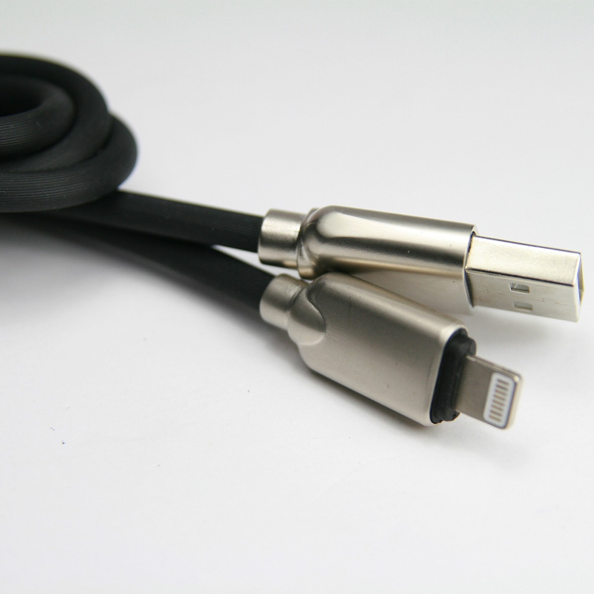 Cordon data USB noir de haute qualité de 1M charge et transfert rapide pour iPhone