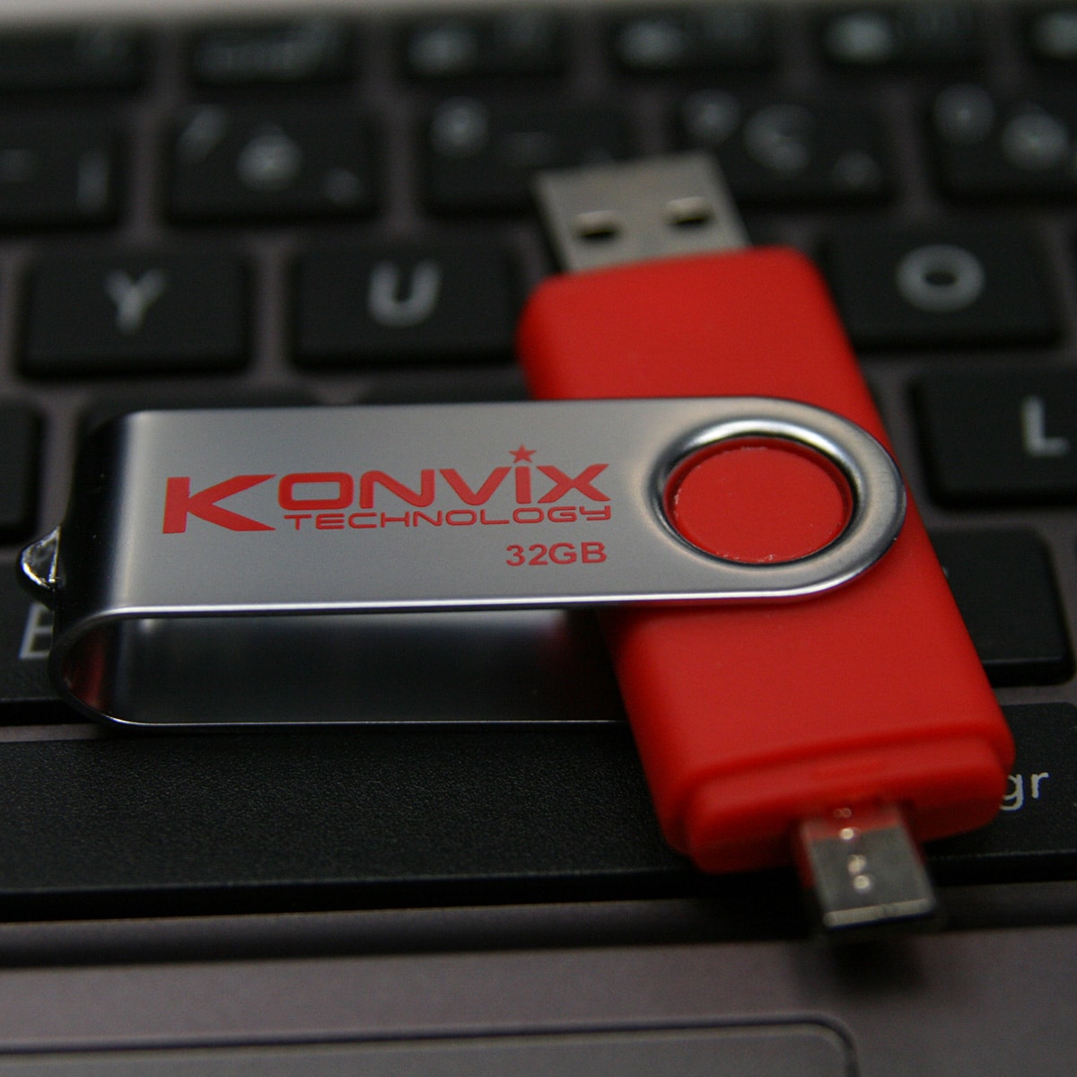 Clé USB 2 en 1 Konvix 32 Go rouge