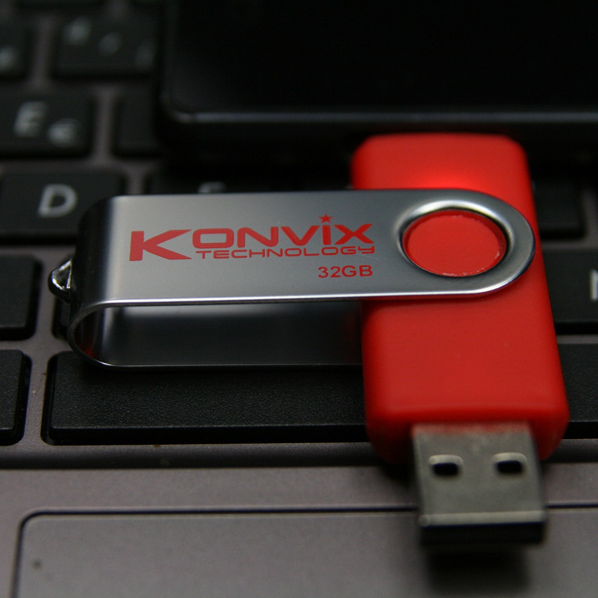 Clé USB 2 en 1 Konvix 32 Go rouge